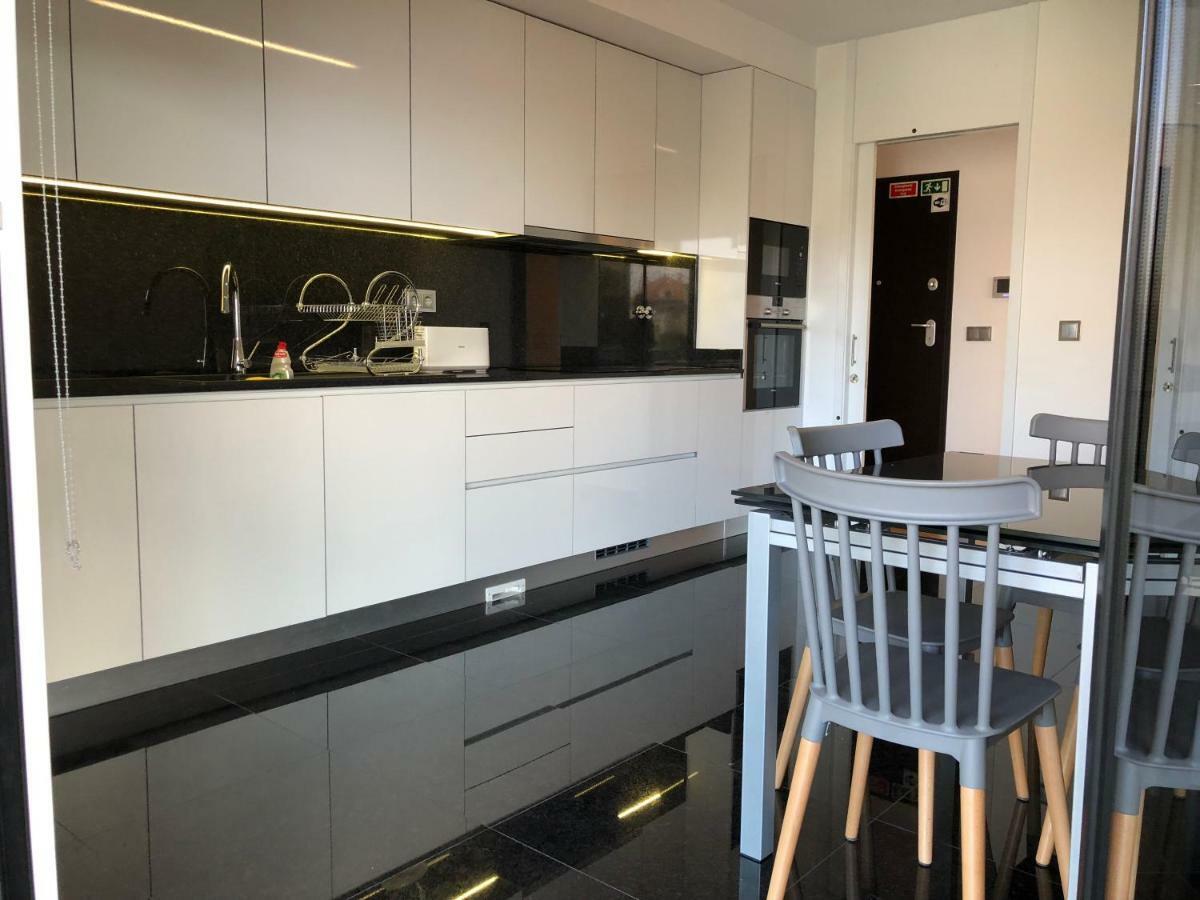 פונשל Astro Vista Madeira Apartments מראה חיצוני תמונה